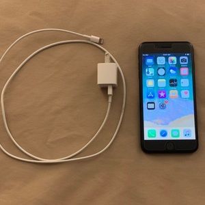 iPhone 7 Plus 32 GB Phone